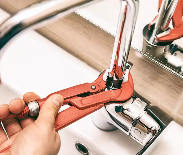 Expert Leak Repair Plumber in Buffalo Grove, IL